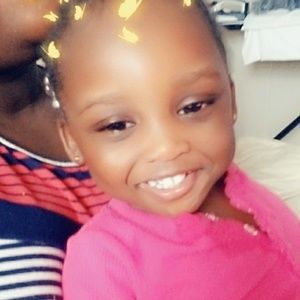 Meet your Posher, Mercy